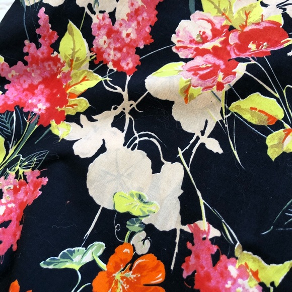 Zara High Waisted Wide Leg Floral Pants - Picture 5 of 5